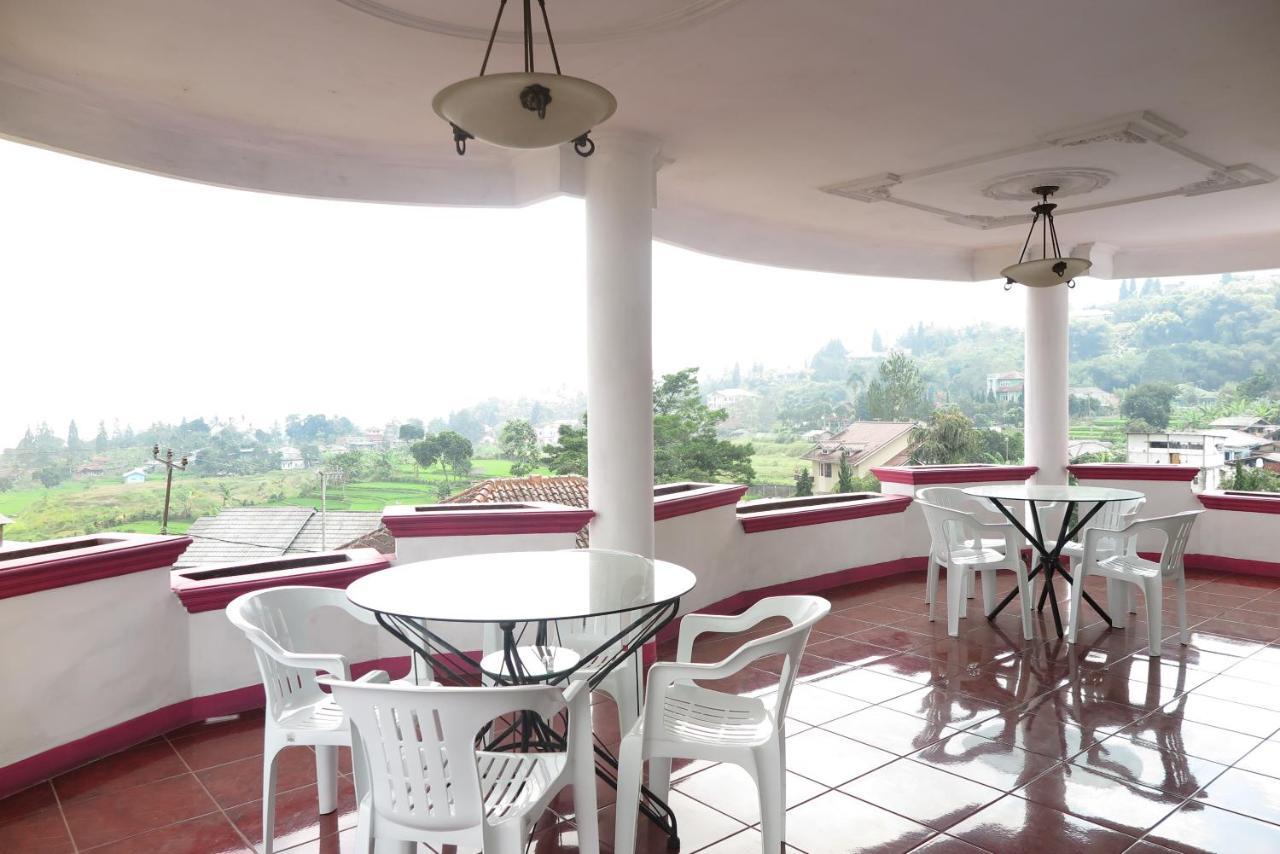 Villa Tiandiva Cisarua Exterior foto